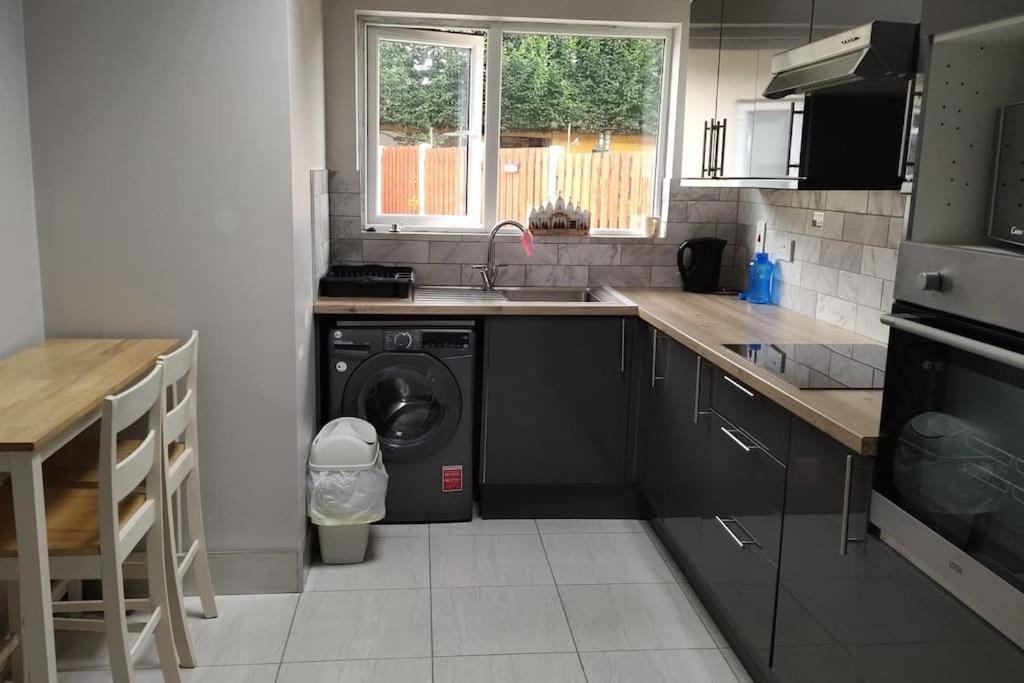 Studio With Private Kitchen Dublin Buitenkant foto
